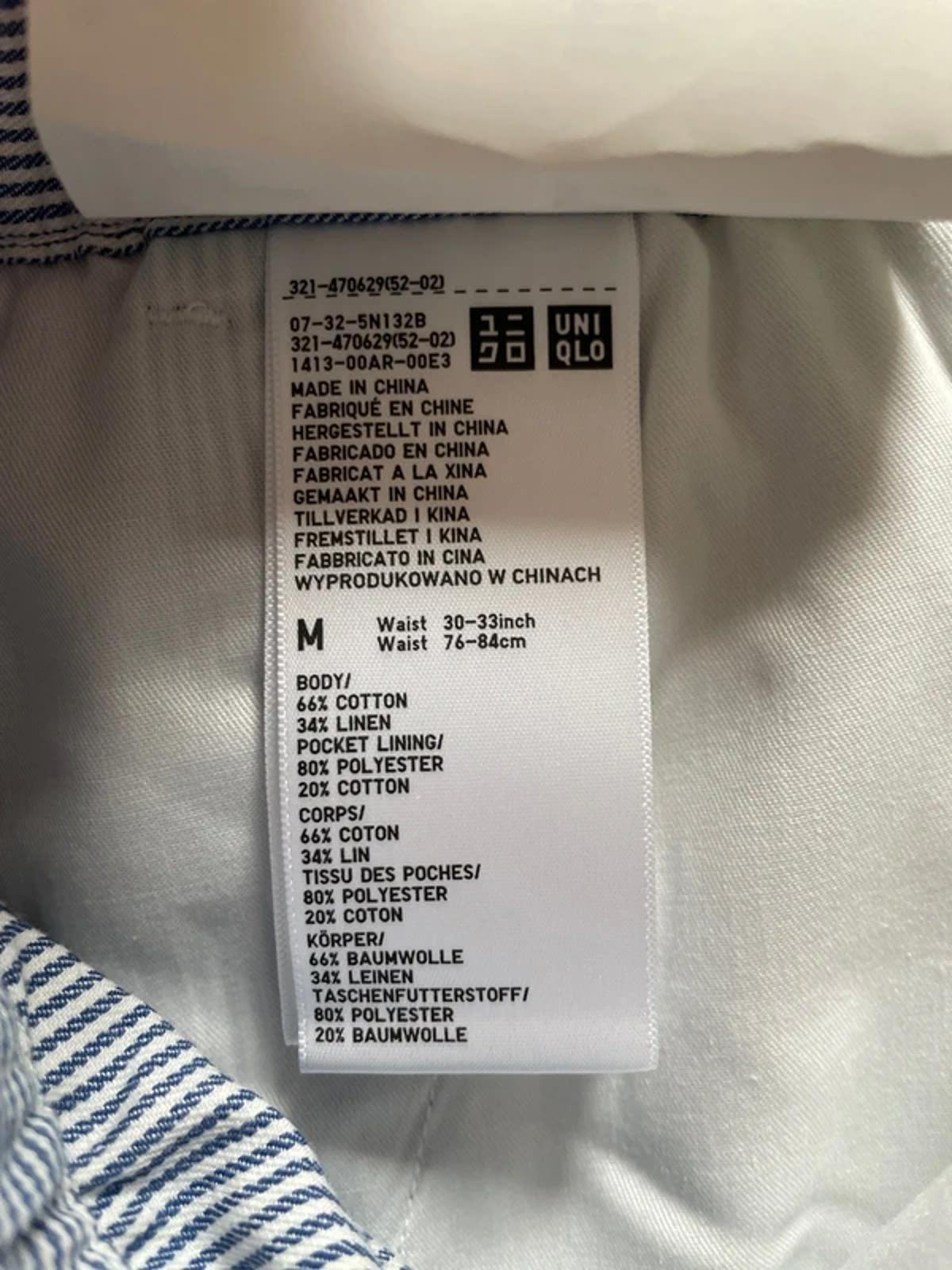 Men’s Uniqlo Linen Stripped Shorts in Light Blue and White - W30-33/L9 - 3167