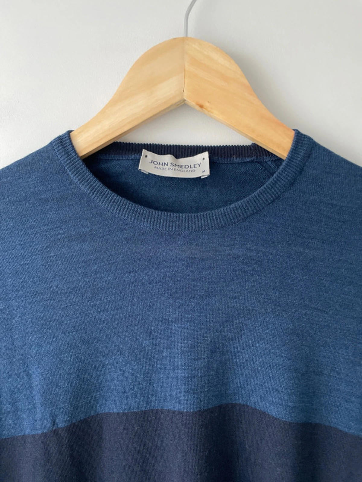Men’s John Smedley 100% Wool Crew Neck Jumper In Navy Blue - Medium - 2304