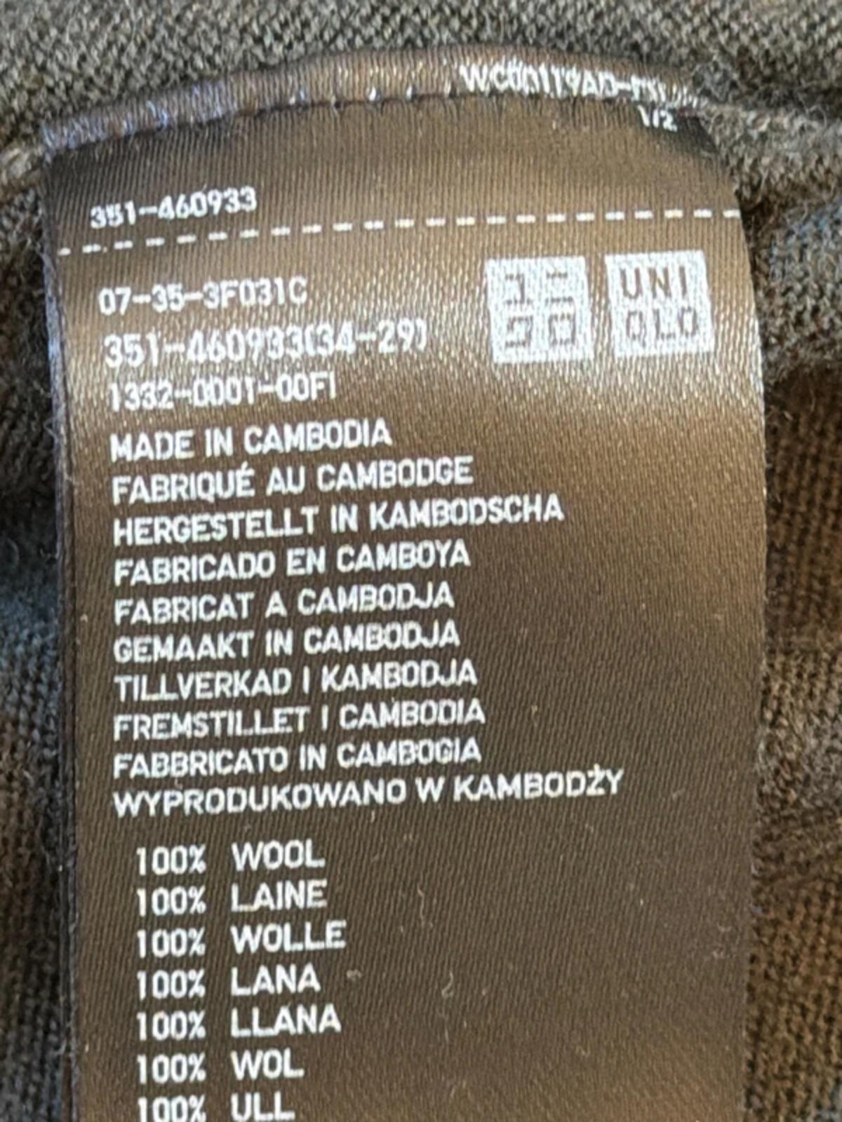 Men’s Uniqlo 100% Merino Wool Crew Neck Jumper In Dark Green - Large - 3408