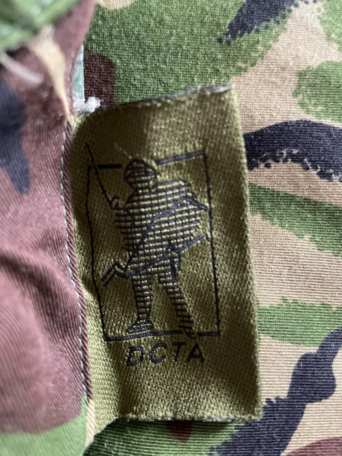 Men’s Army Surplus Military Camo Combat Trousers In Green/Brown - W30/L31 - 2282