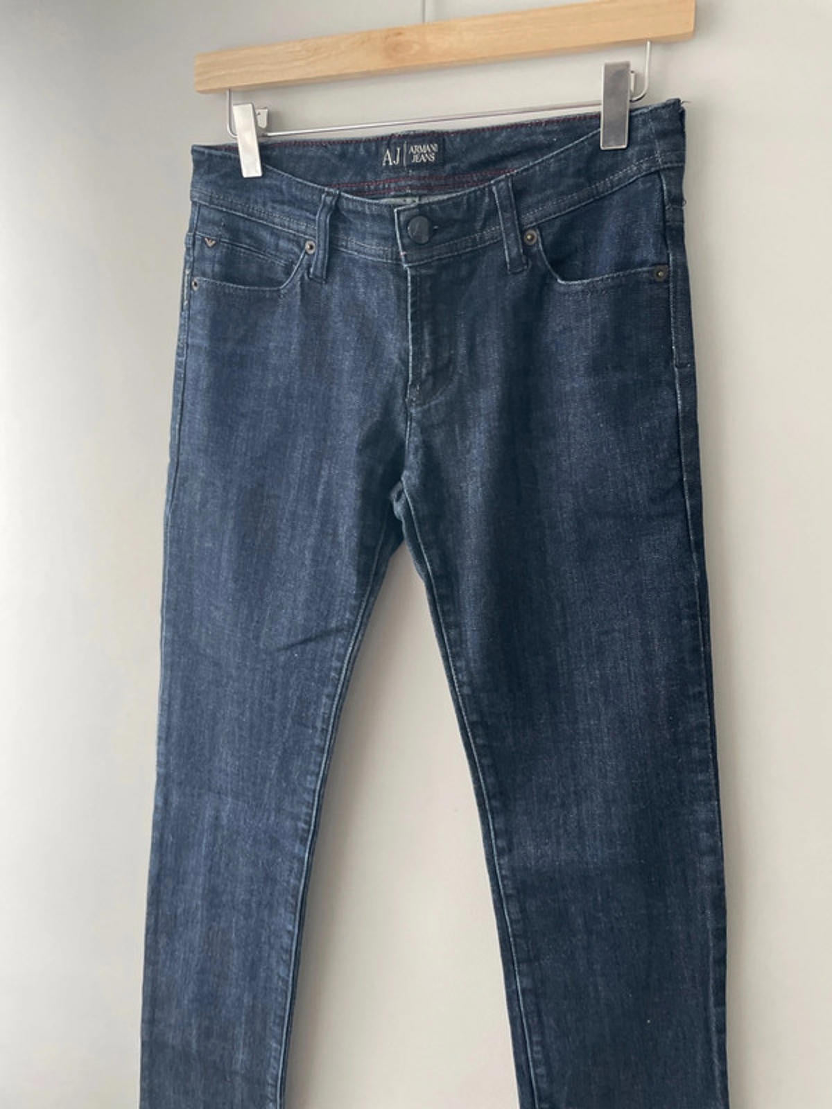 Women’s Armani 009 Slim Fit Jeans In Dark Blue - W26/L33