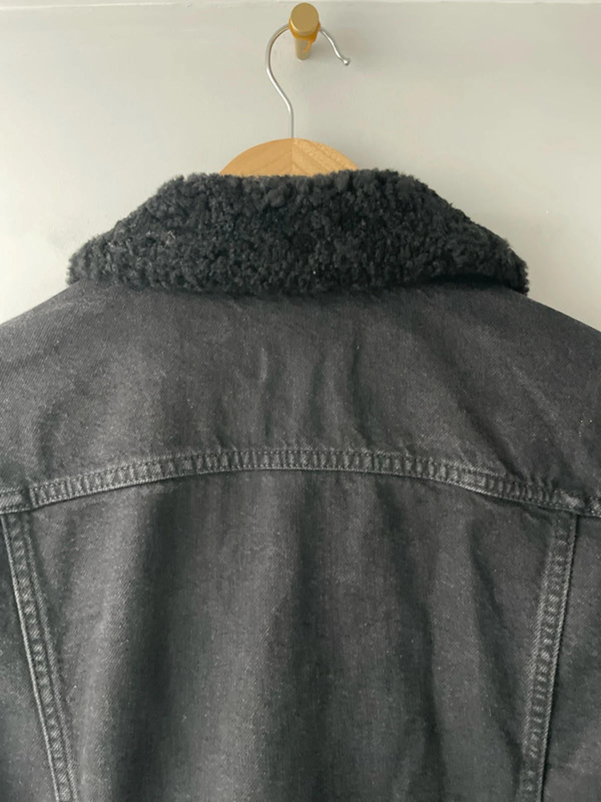Women’s AllSaints Imoku Denim Jacket with Borg Collar In Black - Medium - 2327