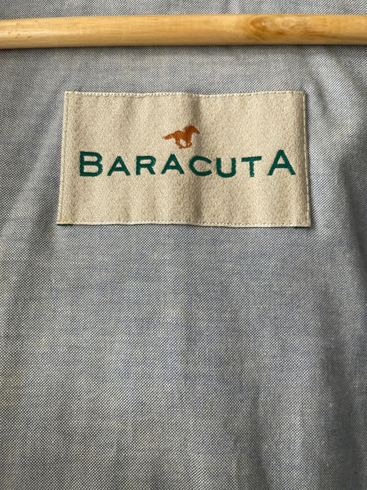 Men’s Baracuta Premium Trench Coat In Beige - Medium - 2069