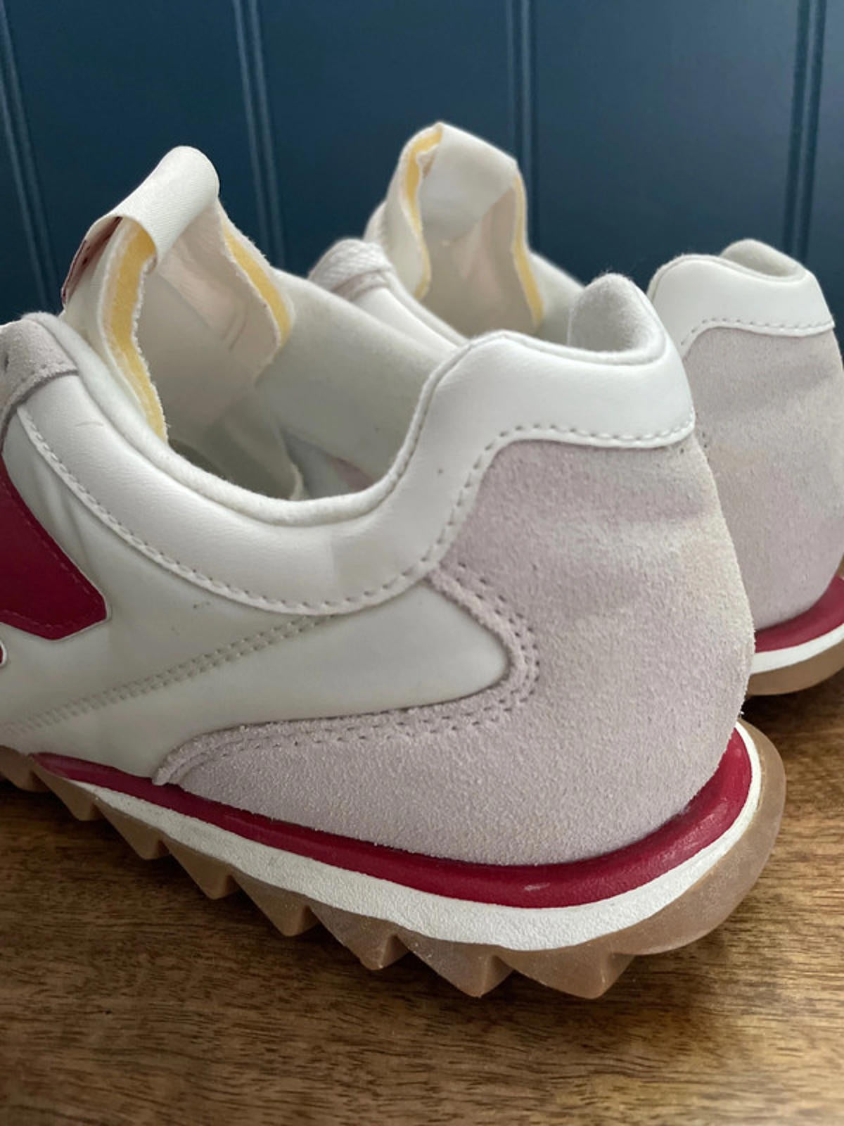 Men’s New Balance RC30 Gum Sole Trainers - UK 8.5 - 1620
