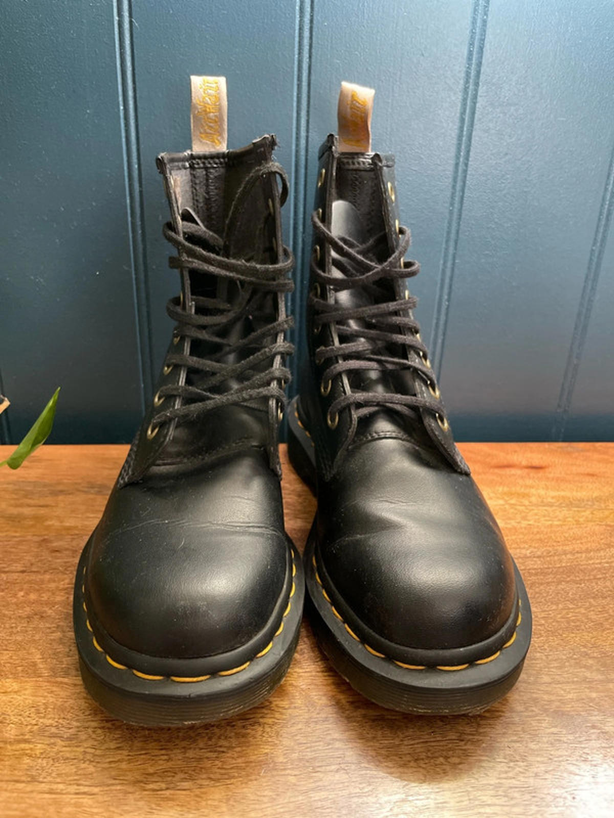 Women’s Dr Martens 8 Eyelet Vegan 14045 Lace Up Boots In Black - UK4- 2136