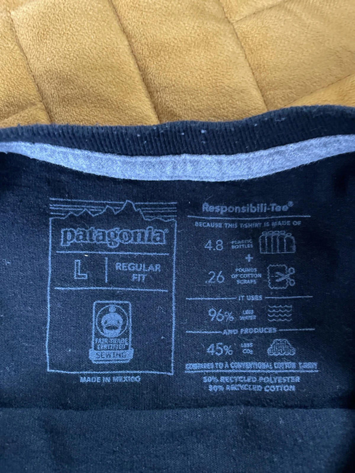 Men’s Patagonia Crew Neck Printed T-shirt In Black - Large - 2406