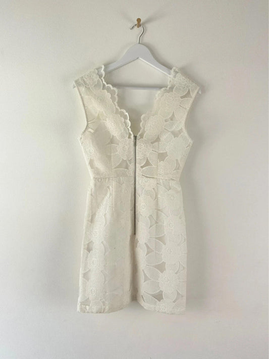 Women’s Alice McCall Premium Lace Mini Dress - UK6 - 1433