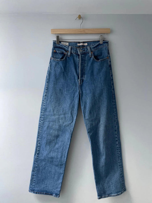 Women’s Levi’s High Waisted Ribcage Straight Fit Jeans In Navy - W28/L27 - 2518