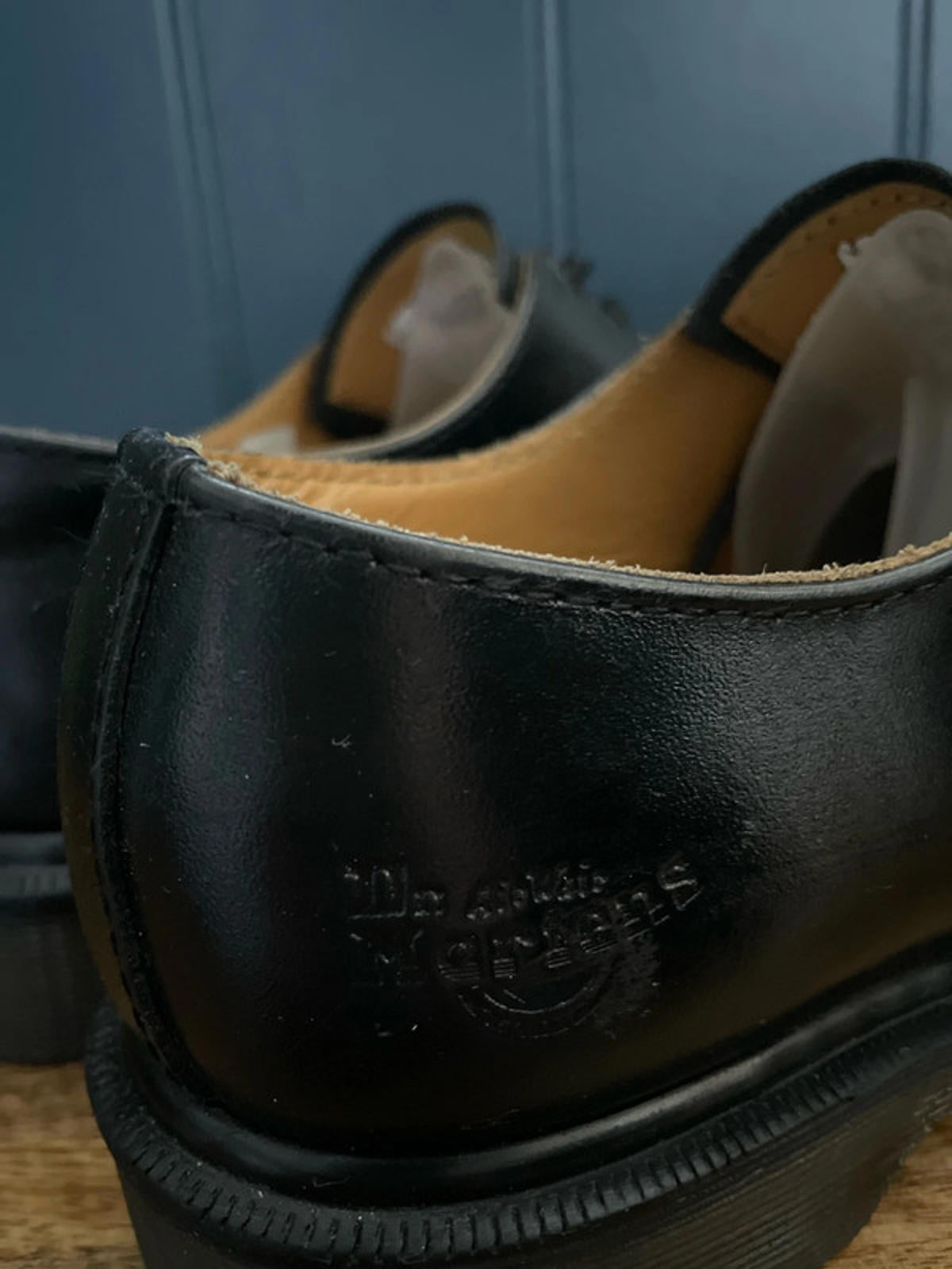 Women’s Dr Martens 1461 Premium Leather Chunky Sole Shoes In Black - UK 5 - 2303