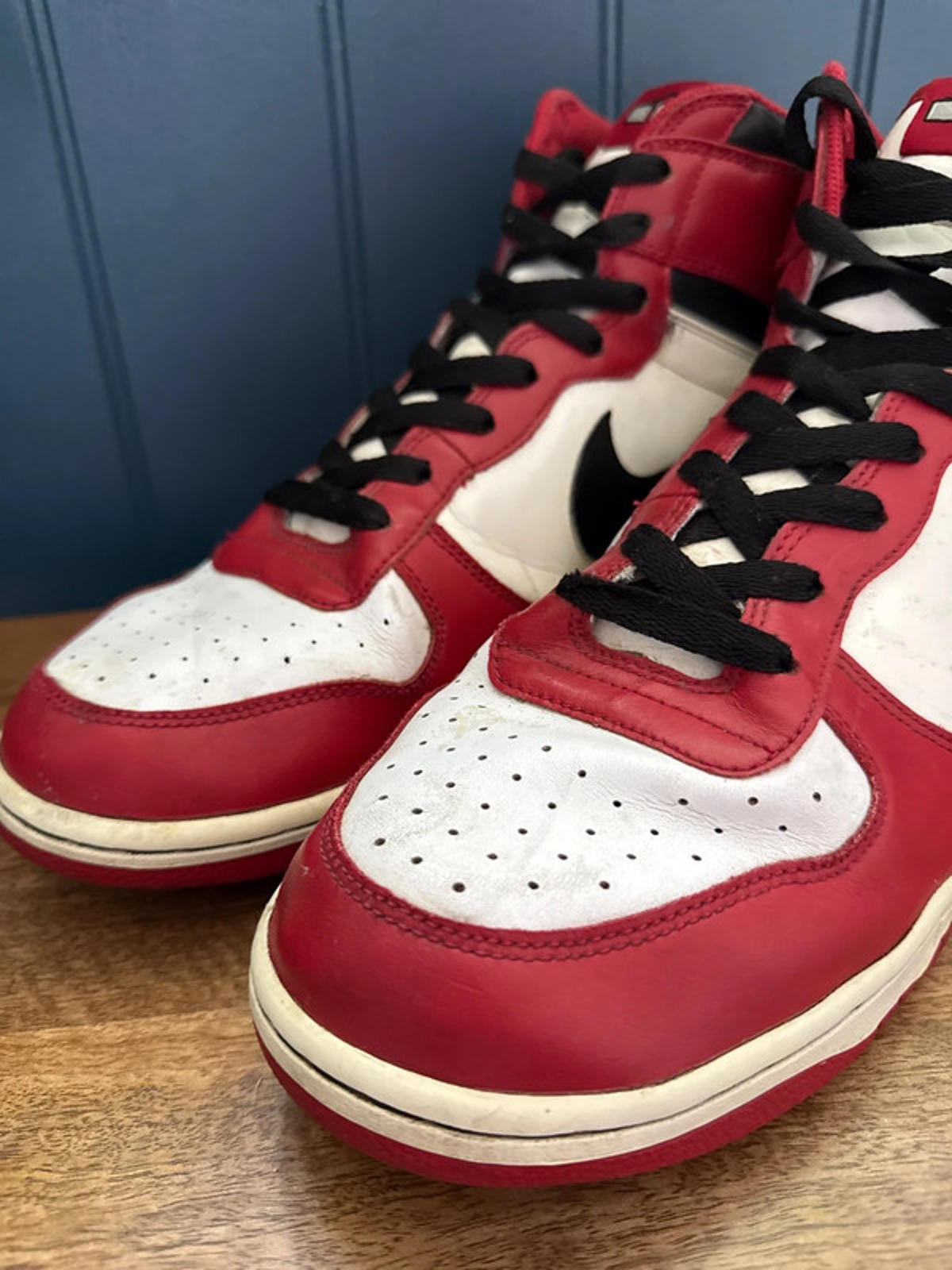 Men’s Nike Big High Spike Lee Chicago Bulls Red Black White 2010 - Uk12 - 0787