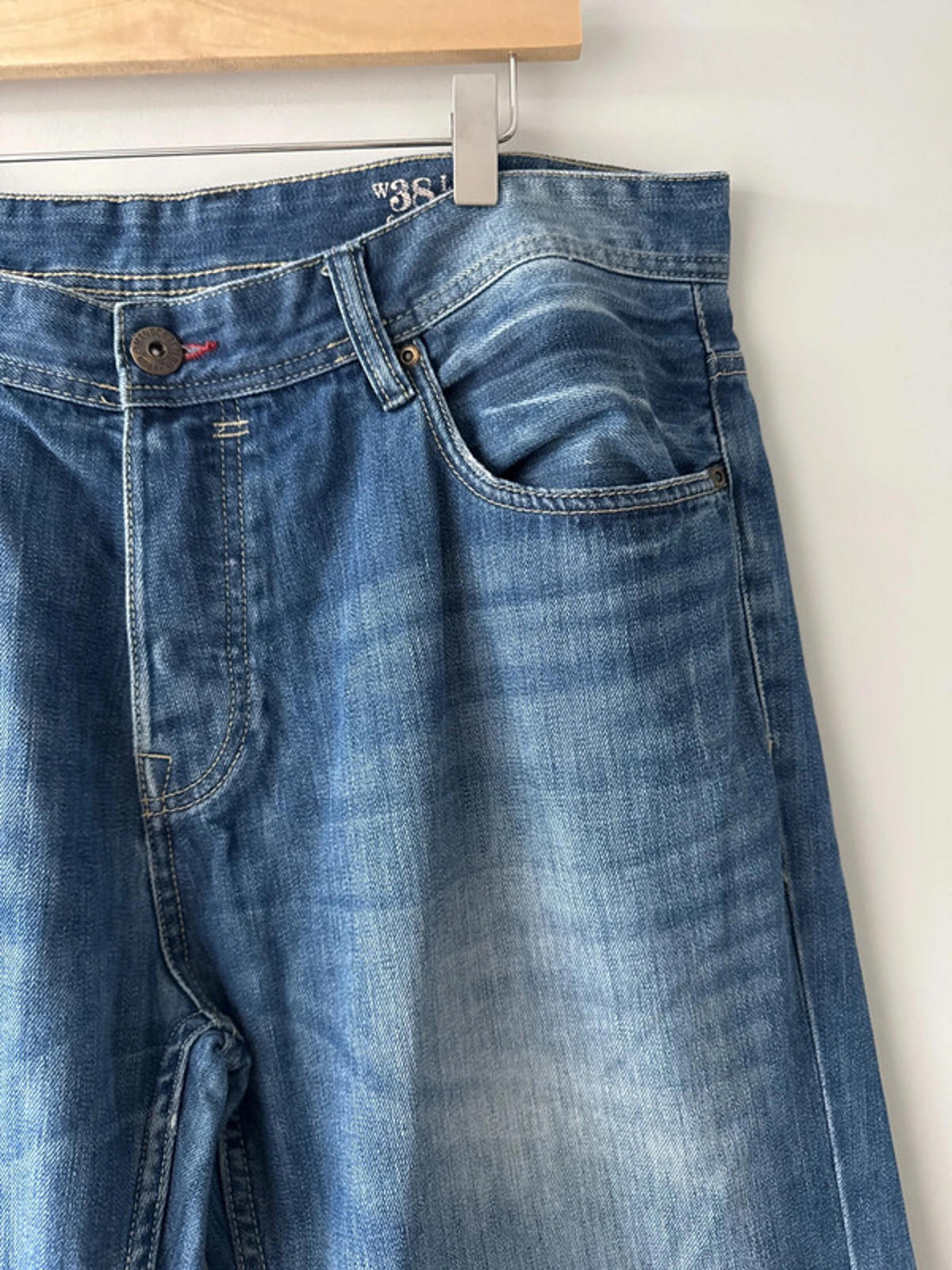 Men’s Wide Leg Baggy Fit Jeans With Wash Finish - W38/L31 - 0404