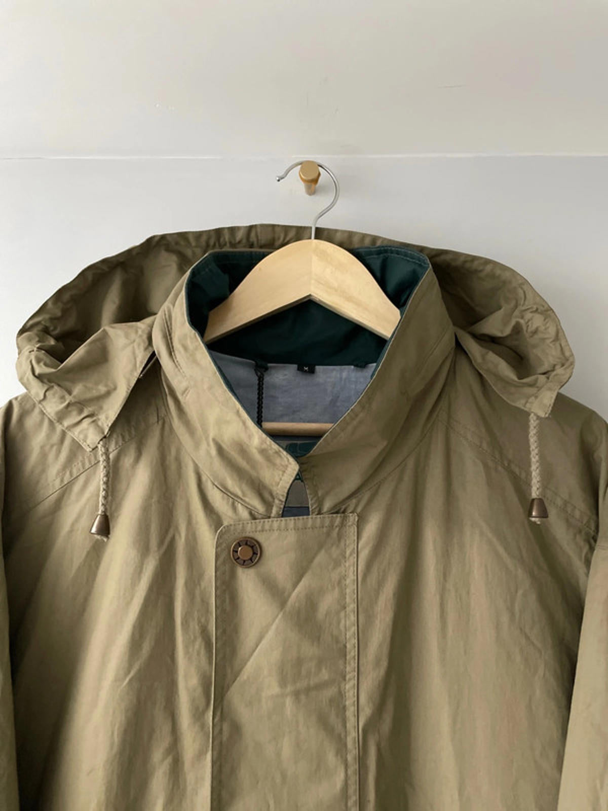 Men’s Baracuta Premium Hooded Trench Coat In Khaki - Medium - 2369