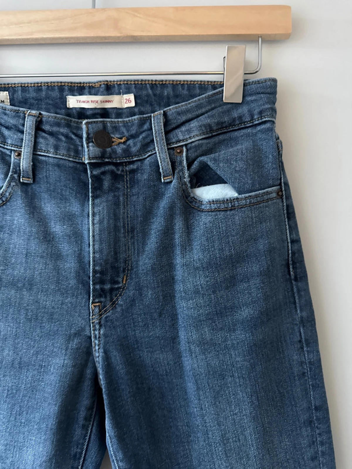 Women’s Levi’s 721 High Waisted Slim Fit Jeans - W26/L29 - 0500