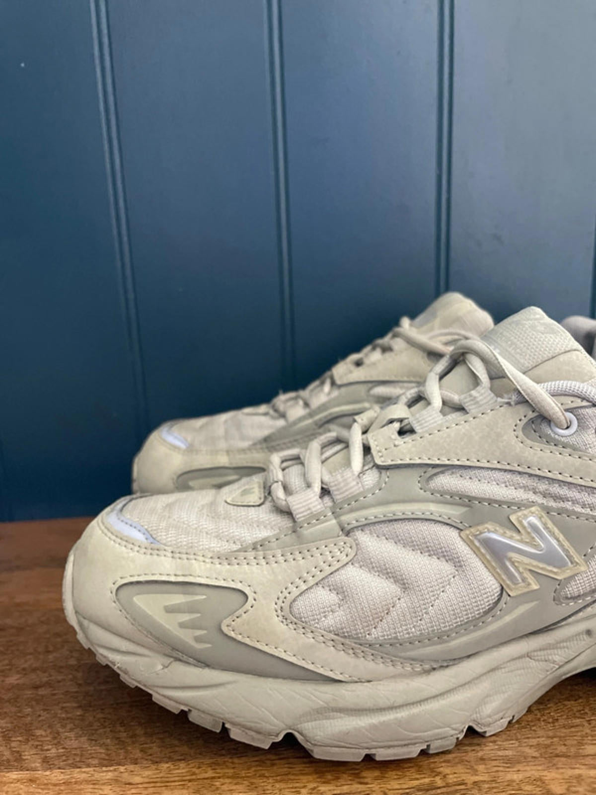 Men’s New Balance 725 Trainers With Chunky Sole - UK 8 - 1924