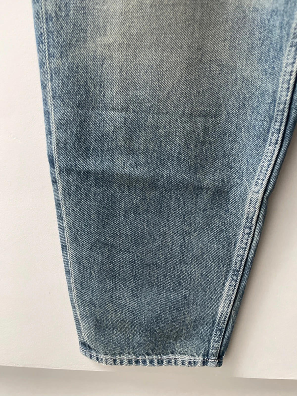 Men’s Asos straight leg jeans with wash effect - W42 / L32