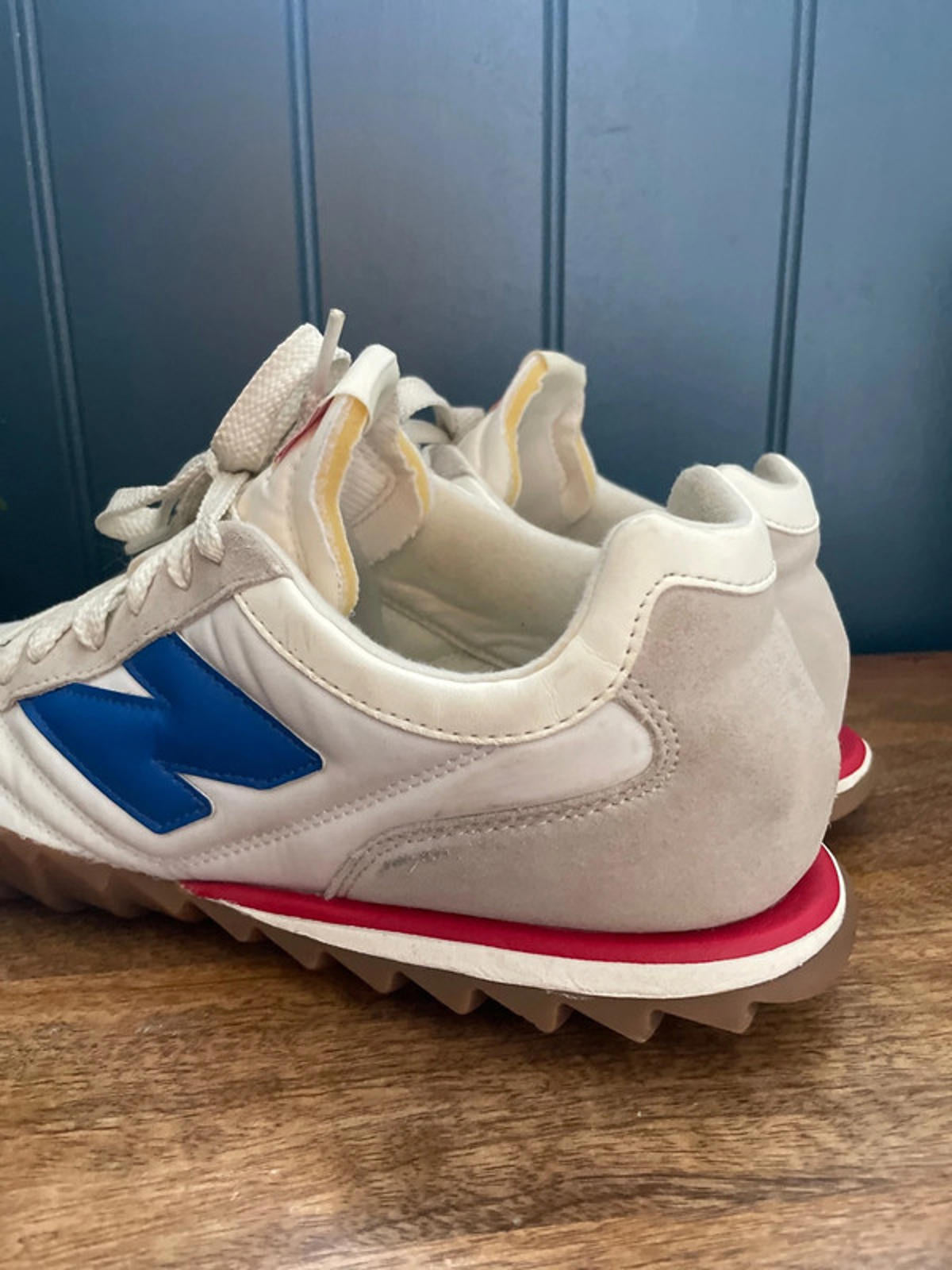 Men’s New Balance RC30 Trainers With Gum Sole - UK 9.5 - 1791