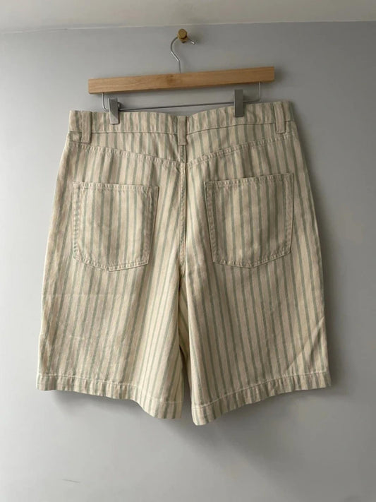 Men’s Stripped Classic Chino Shorts in Green/Cream - W34/L10.5 - 3166