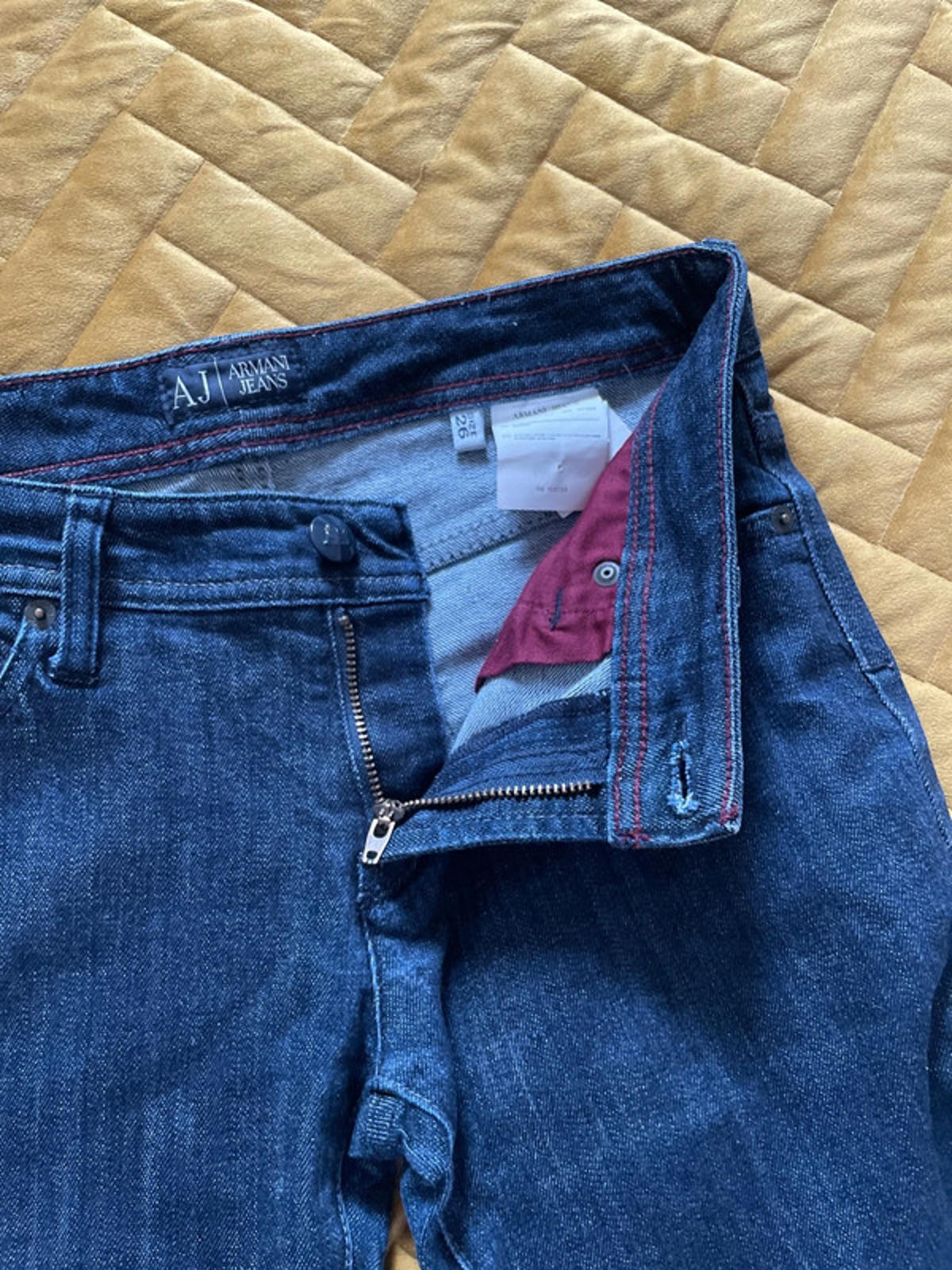 Women’s Armani 009 Slim Fit Jeans In Dark Blue - W26/L33