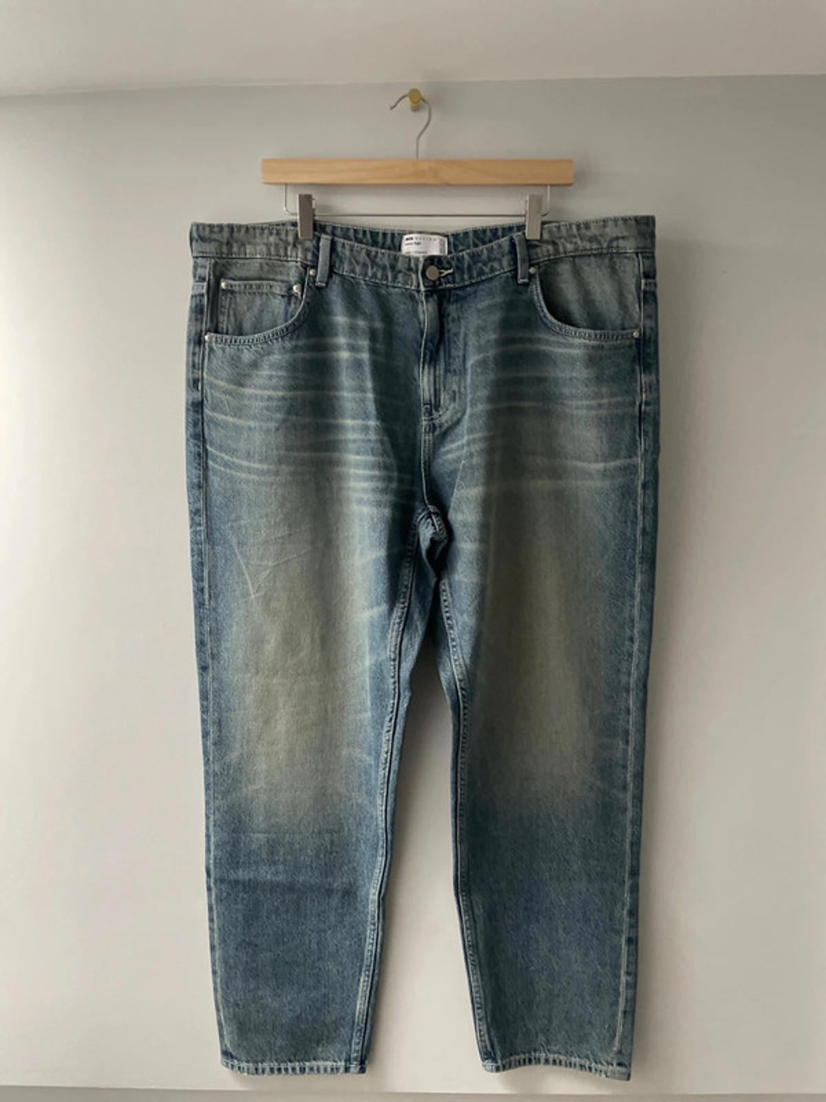 Men’s Asos straight leg jeans with wash effect - W42 / L32