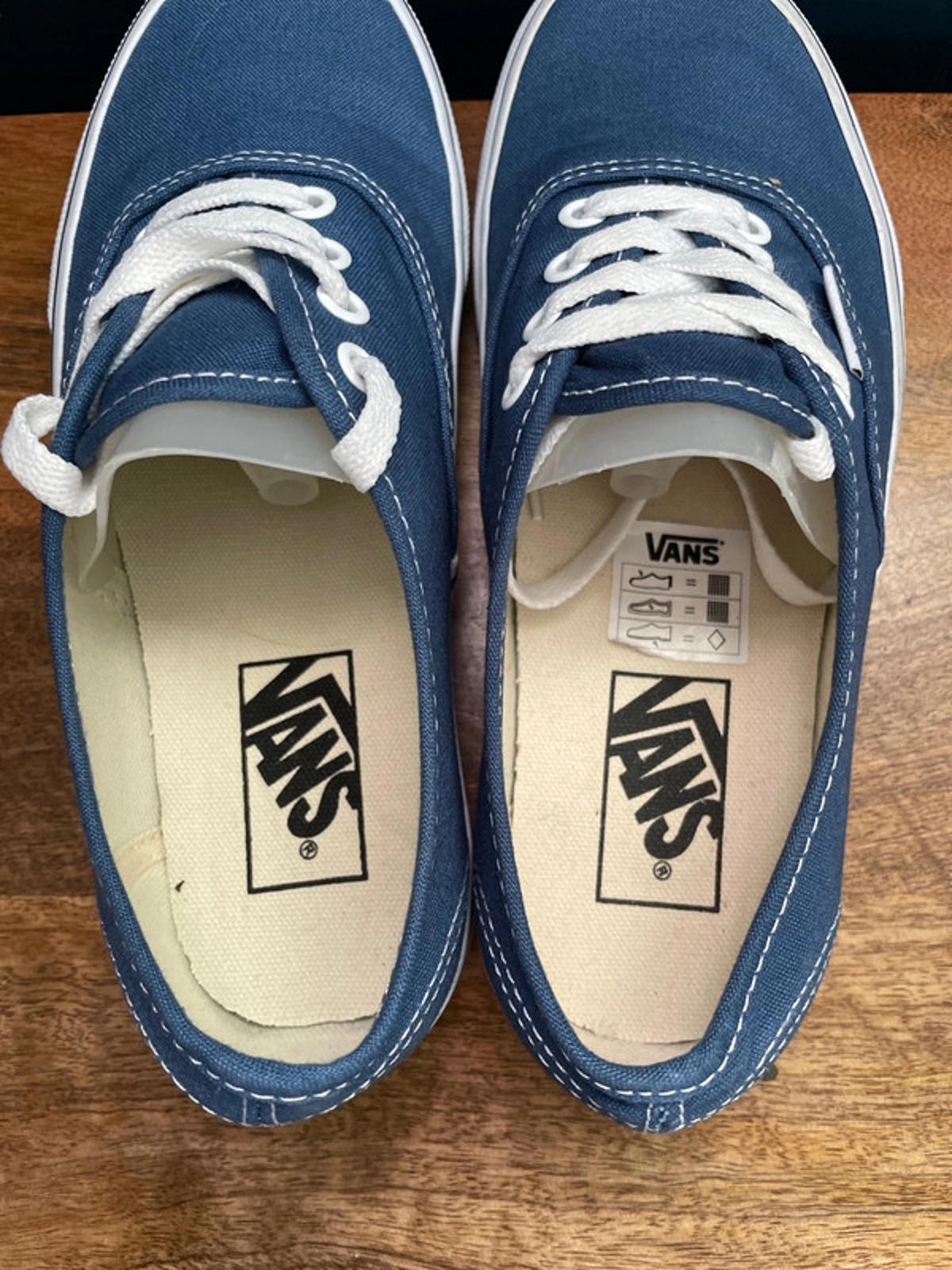 Women’s Vans Authentic Trainers In Blue - UK 4.5 - 1615