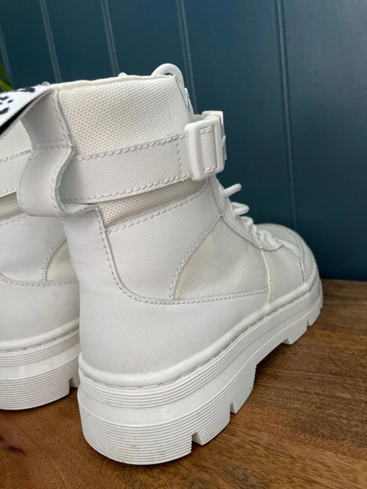 Women’s Dr Martens Combs Tech Boots In Off White - UK 6 - 2367