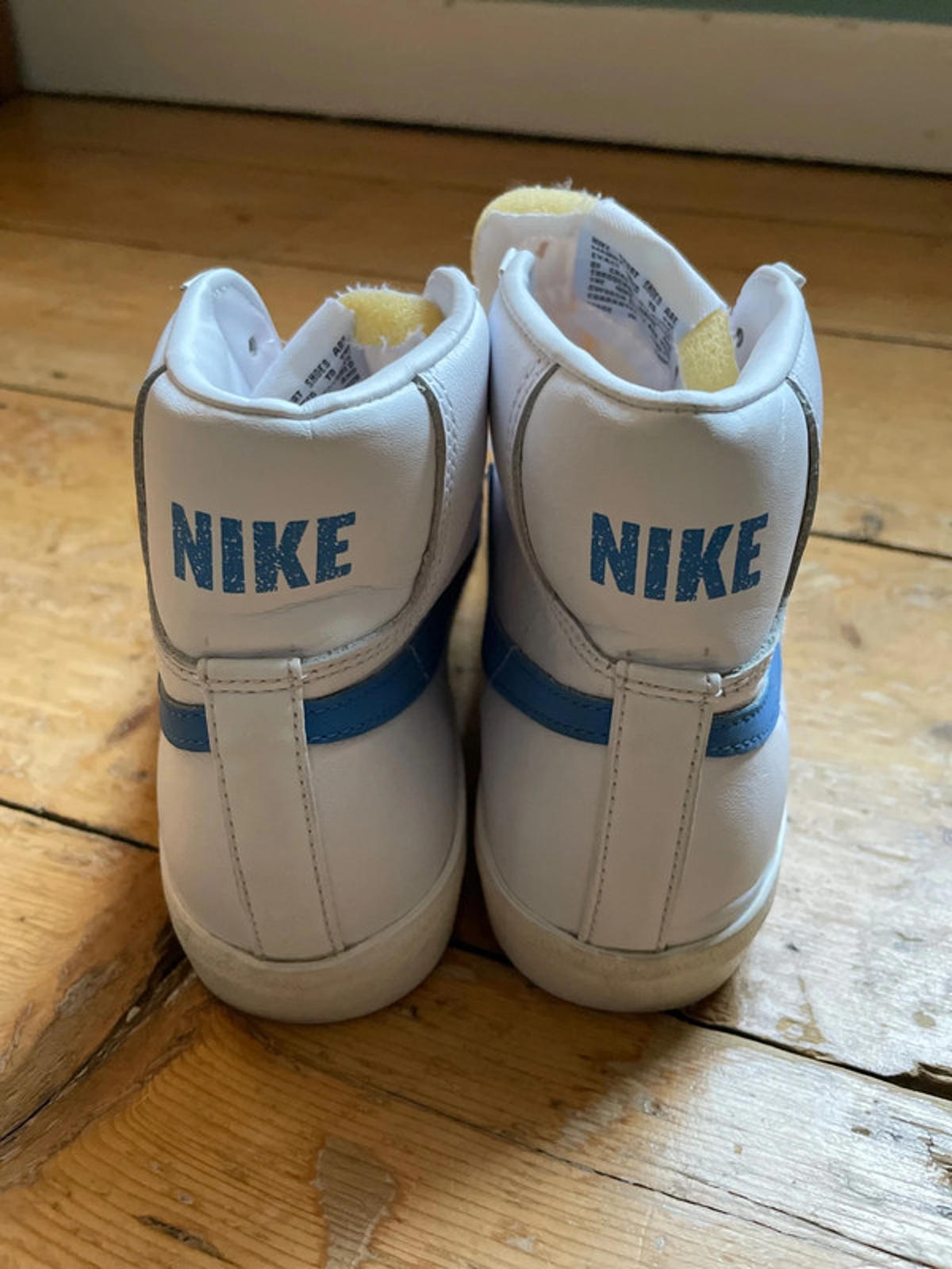 Women’s Nike Blazer Mid in leather & Suede - UK4 - New Never Worn