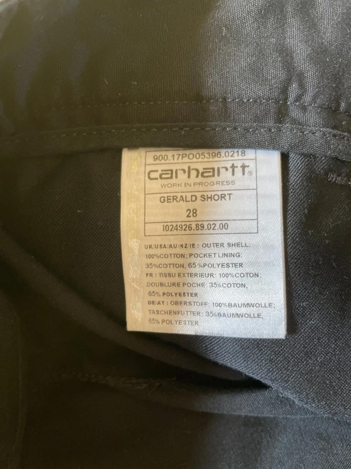 Men’s Carhartt WIP Gerald Chino Shorts in Black - W28/L8 - 3072