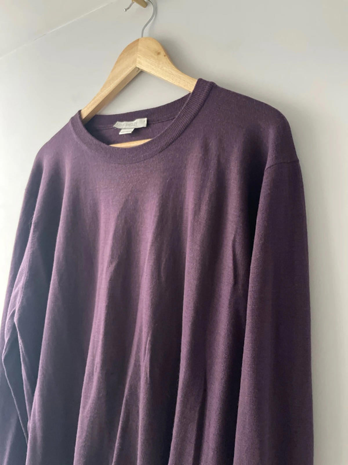 Men’s John Smedley 100% Merino Wool Crew Neck Jumper In Purple - XLarge - 2051