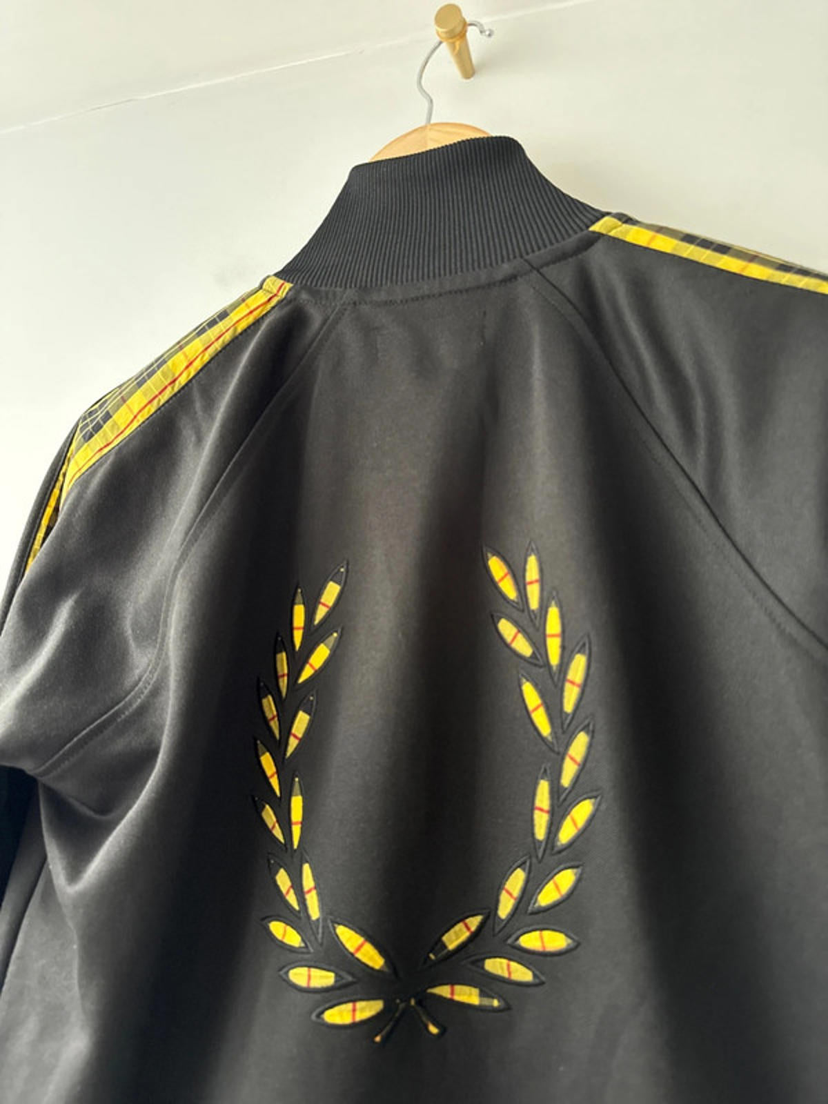 Women’s Fred Perry Limited Edition Track Jacket Top - Uk14 - 1972