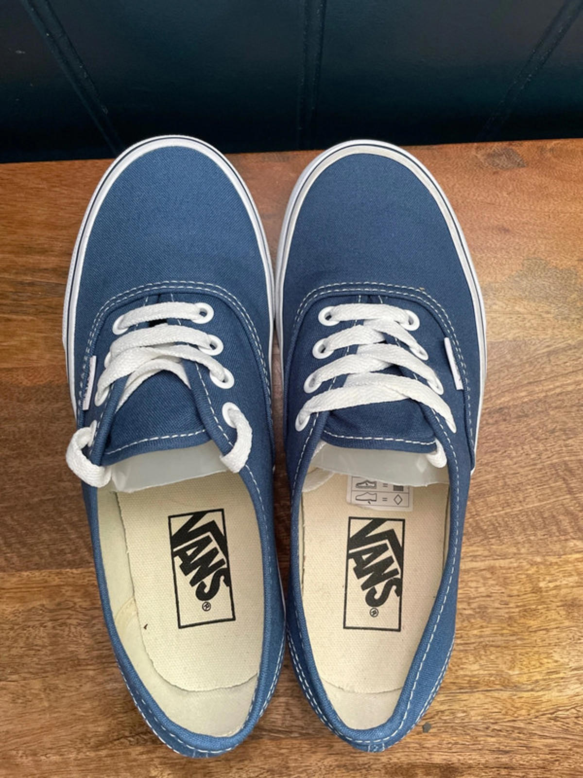 Women’s Vans Authentic Trainers In Blue - UK 4.5 - 1615