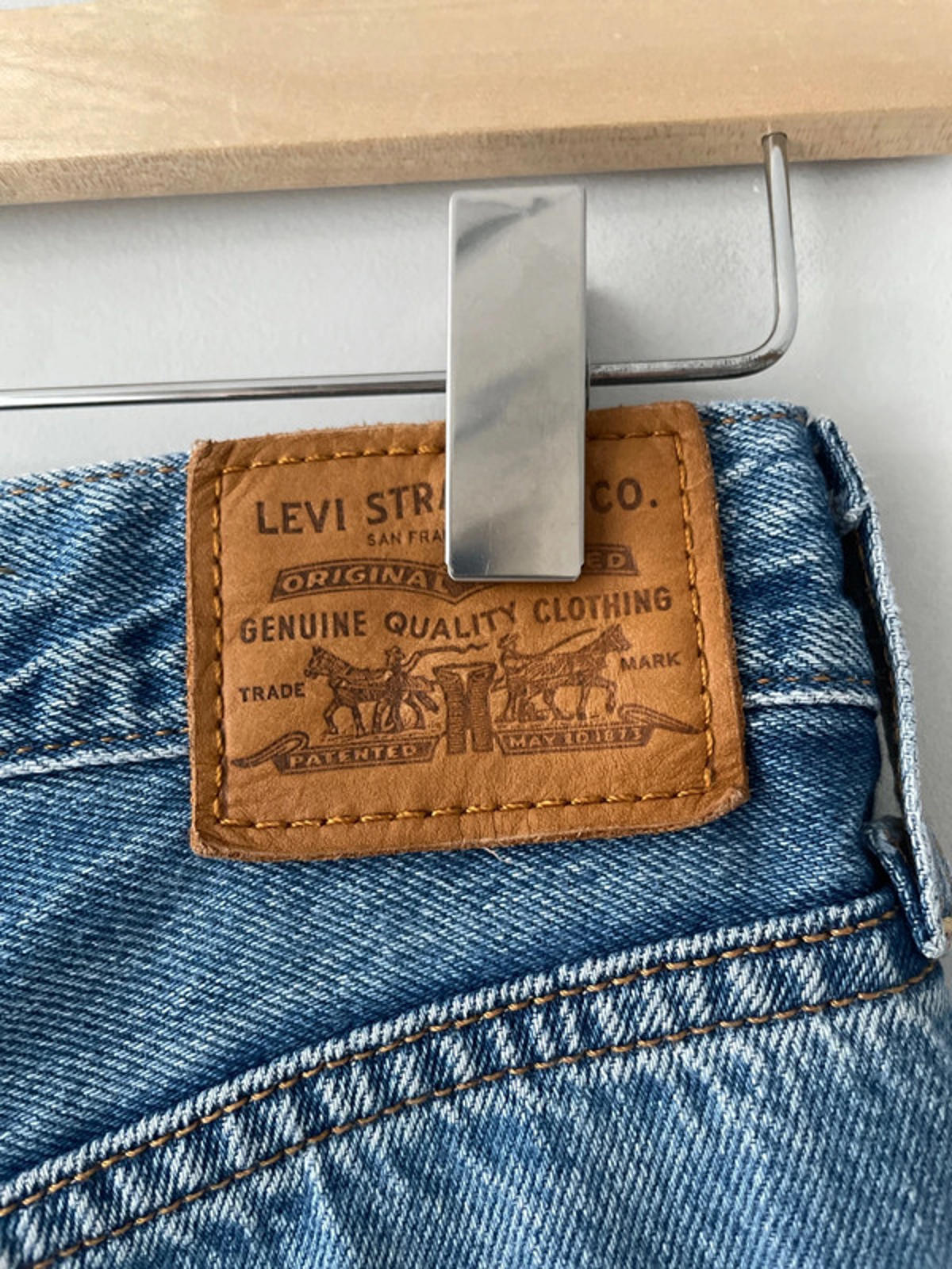 Women’s Levi’s High Waisted Ribcage Straight Fit Jeans In Navy - W25/L29 - 2384