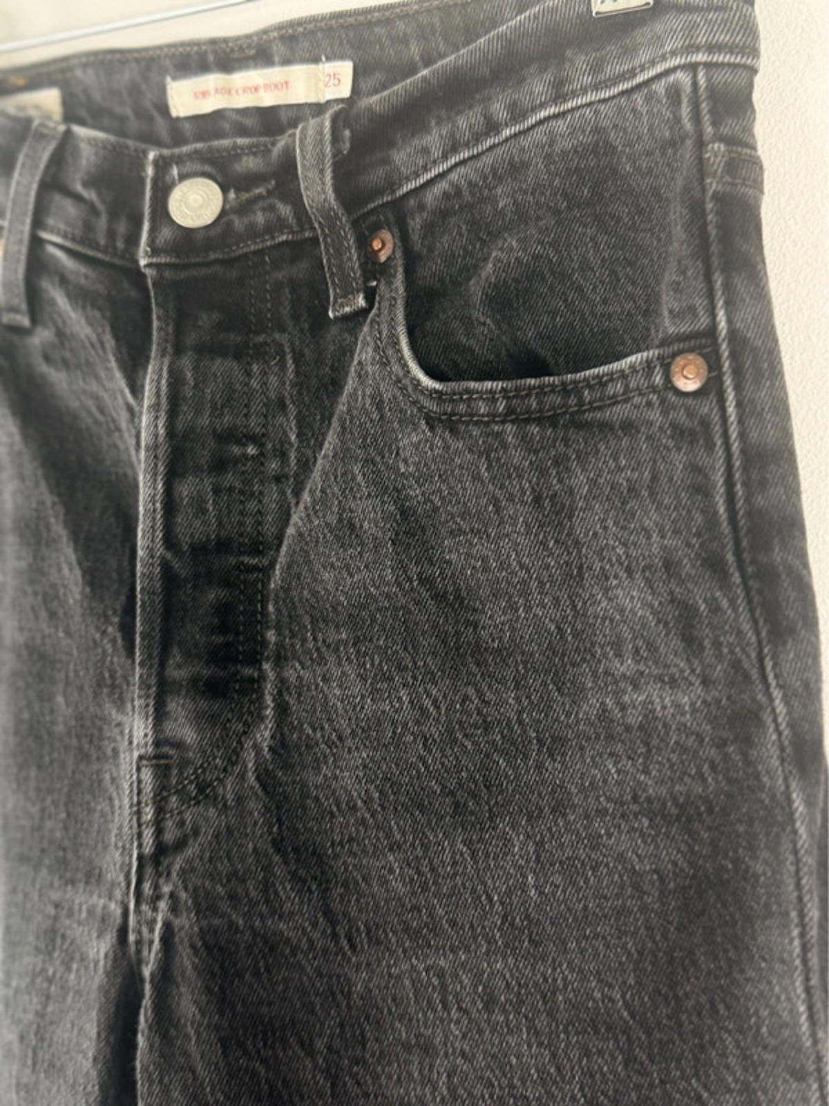 Women’s Levi’s Ribcage High Waisted Crop Bootcut Fit Jeans - W25 / L27 -1404