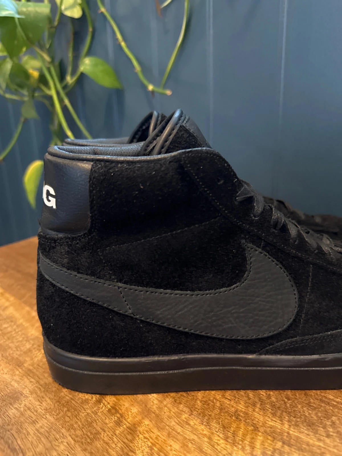 Men’s Nike X Comme Des Garçon Blazer limited edition suede Trainers - Uk10