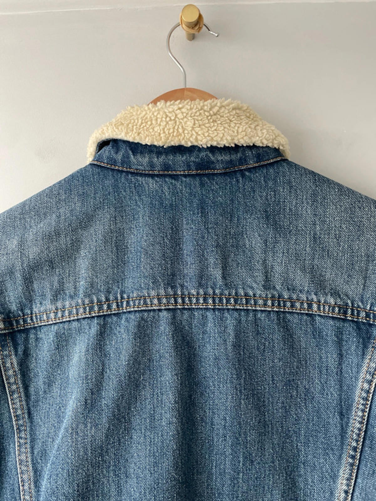 Men's Levi's Denim Trucker Jacket Coat With Borg Lining In Navy - Medium - 2403