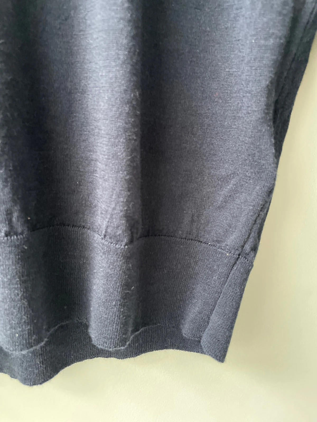 Men’s John Smedley Merino Wool Crew Neck Jumper - Medium - 2005