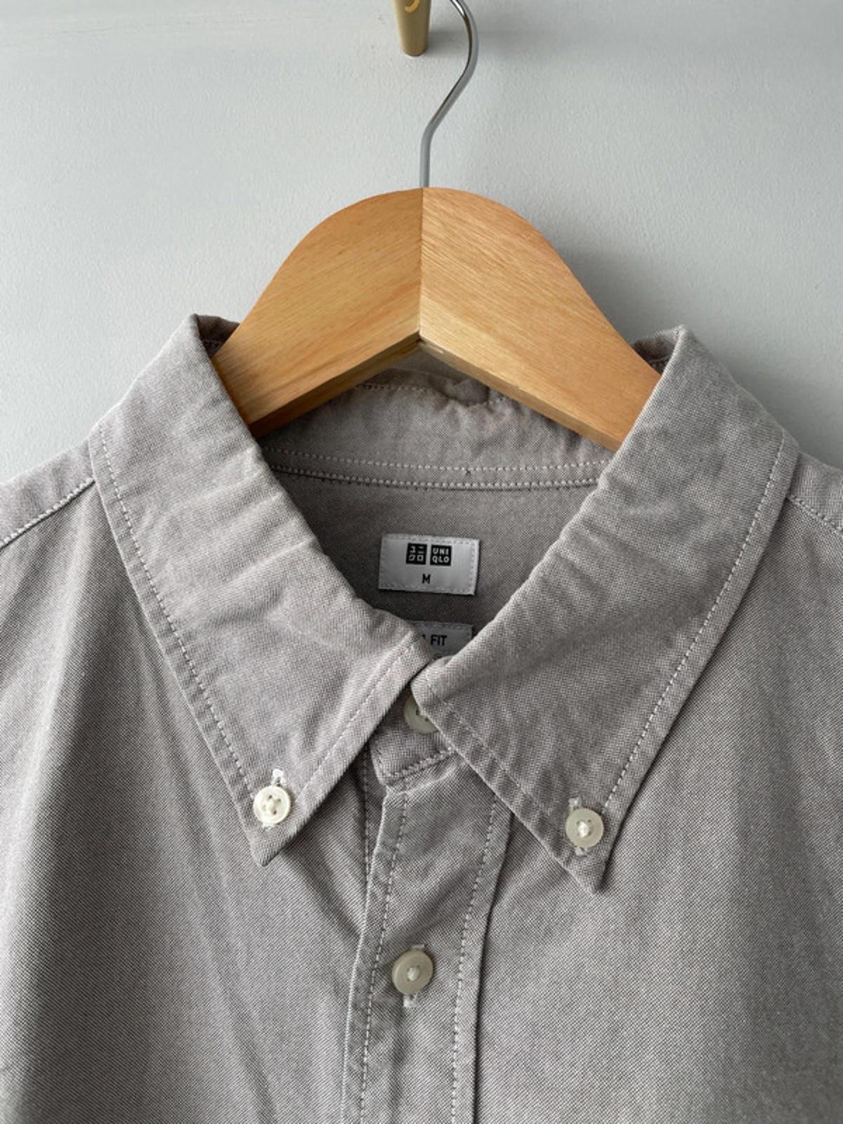 Men’s Uniqlo Slim Fit Long Sleeve Oxford Chambray Shirt Top - Medium - 1549