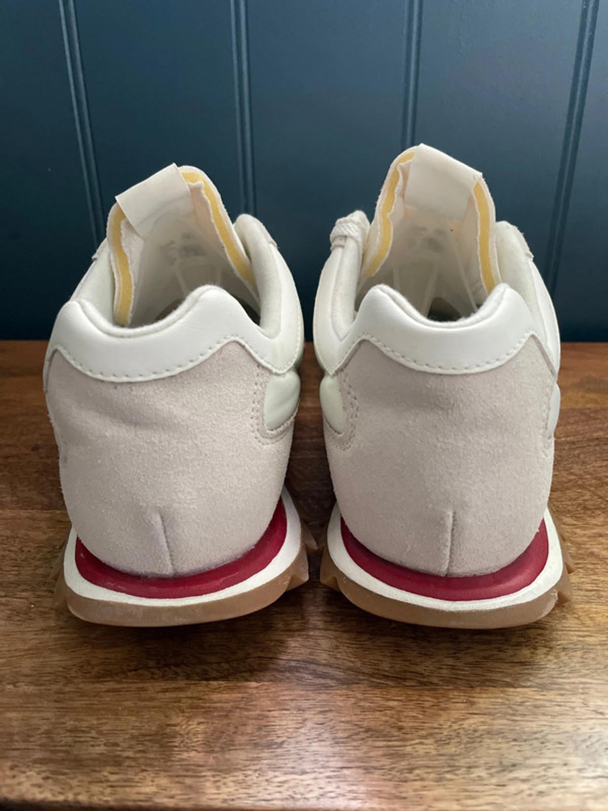 Men’s New Balance RC30 Gum Sole Trainers - UK 8.5 - 1620