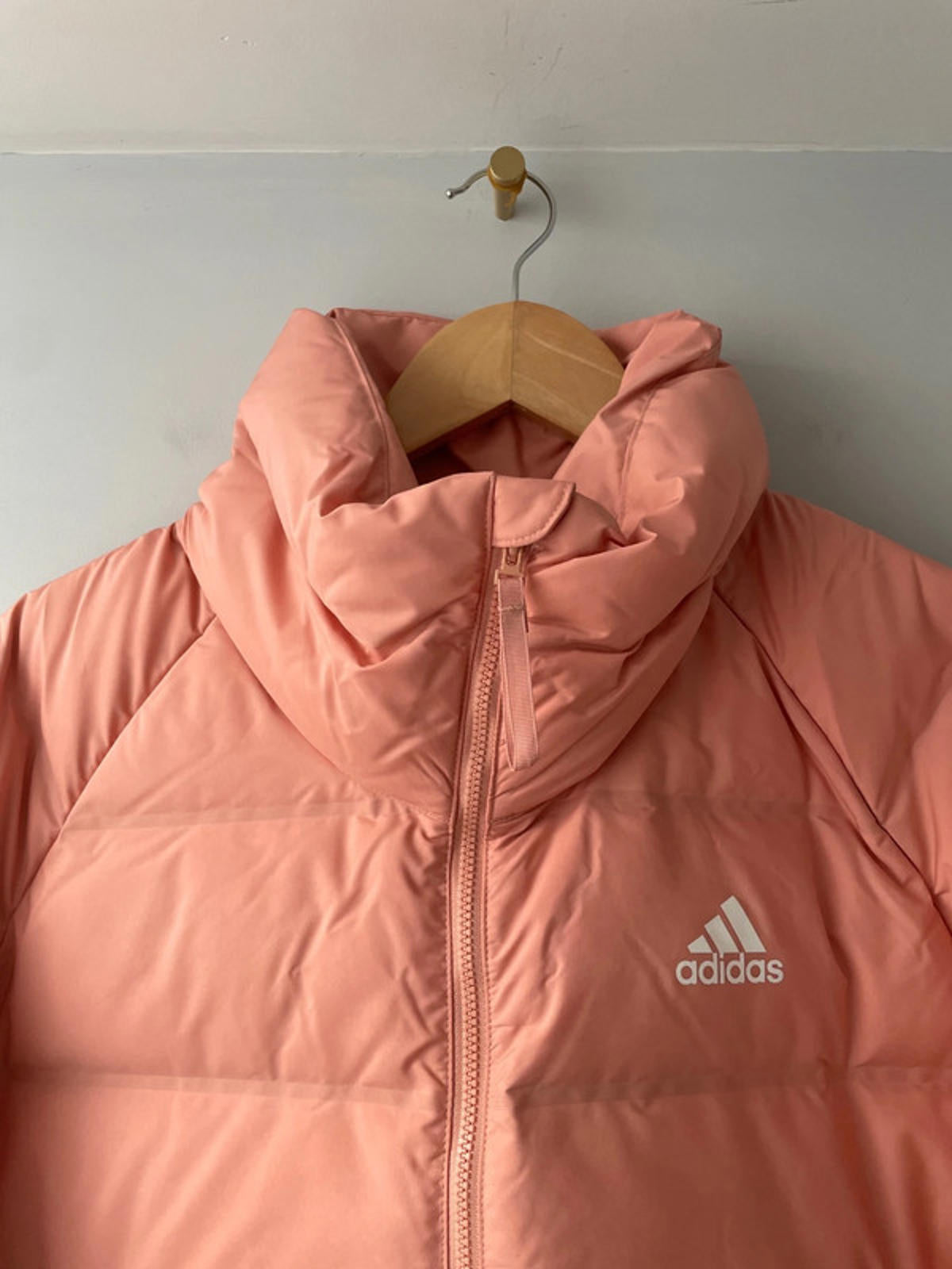 Women’s Adidas Helionic Oversized RLX Down Puffer Jacket In Coral - Uk12 - 2342