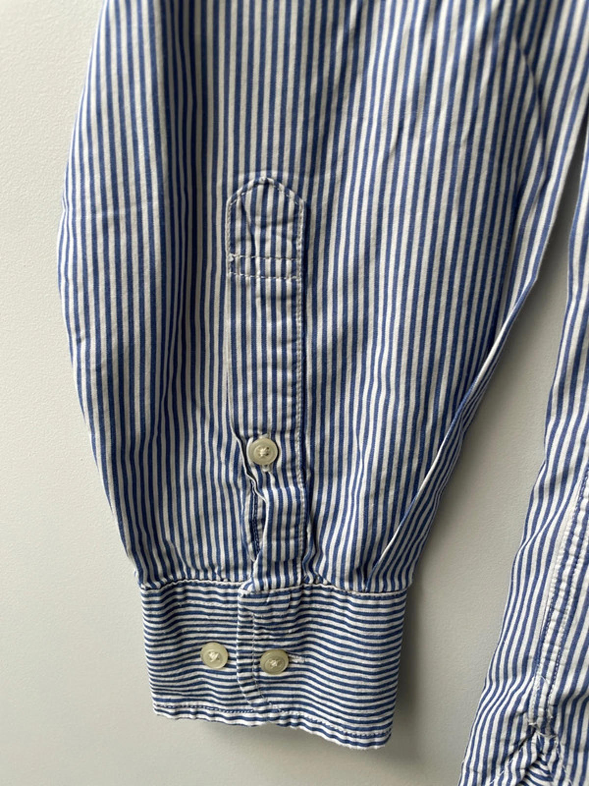 Men’s Tommy Hilfiger Stripped Oxford Long Sleeve sShirt - Medium