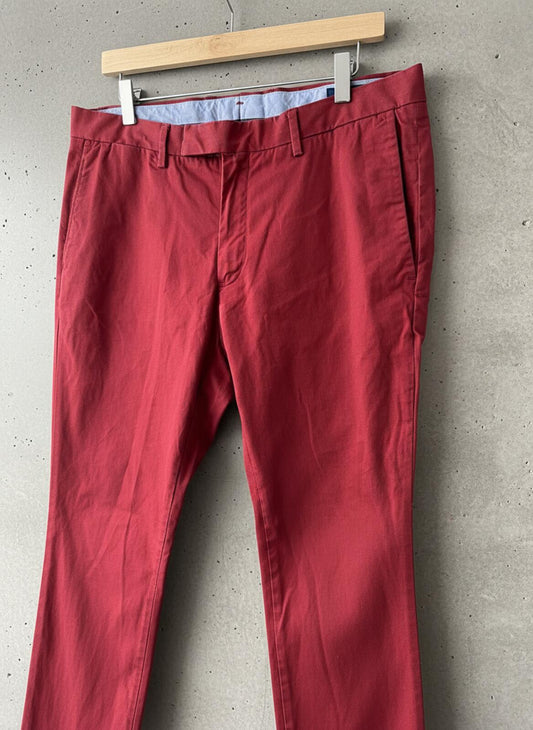 Men's Ralph Lauren Slim Stretch Fit Chino Trousers In Burgundy - W33/L34 - 3484