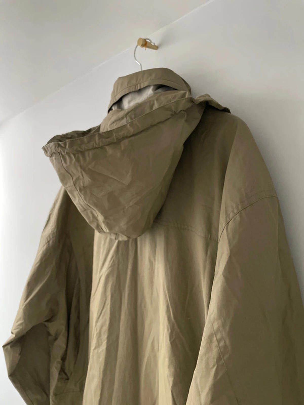 Men’s Baracuta Premium Hooded Trench Coat In Khaki - Medium - 2369
