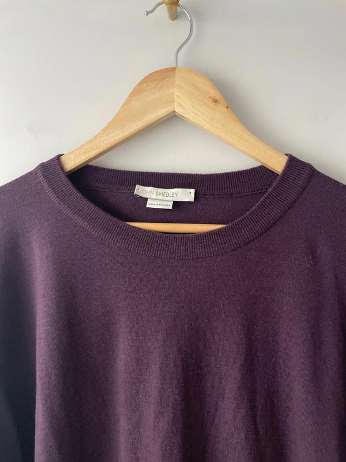 Men’s John Smedley 100% Merino Wool Crew Neck Jumper In Purple - XLarge - 2051