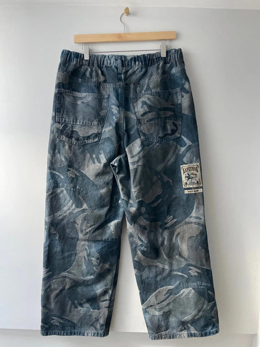 Men’s AAPE By A Bathing Ape Washed Loose Fit Jeans In Blue - W34/L30 - 2551