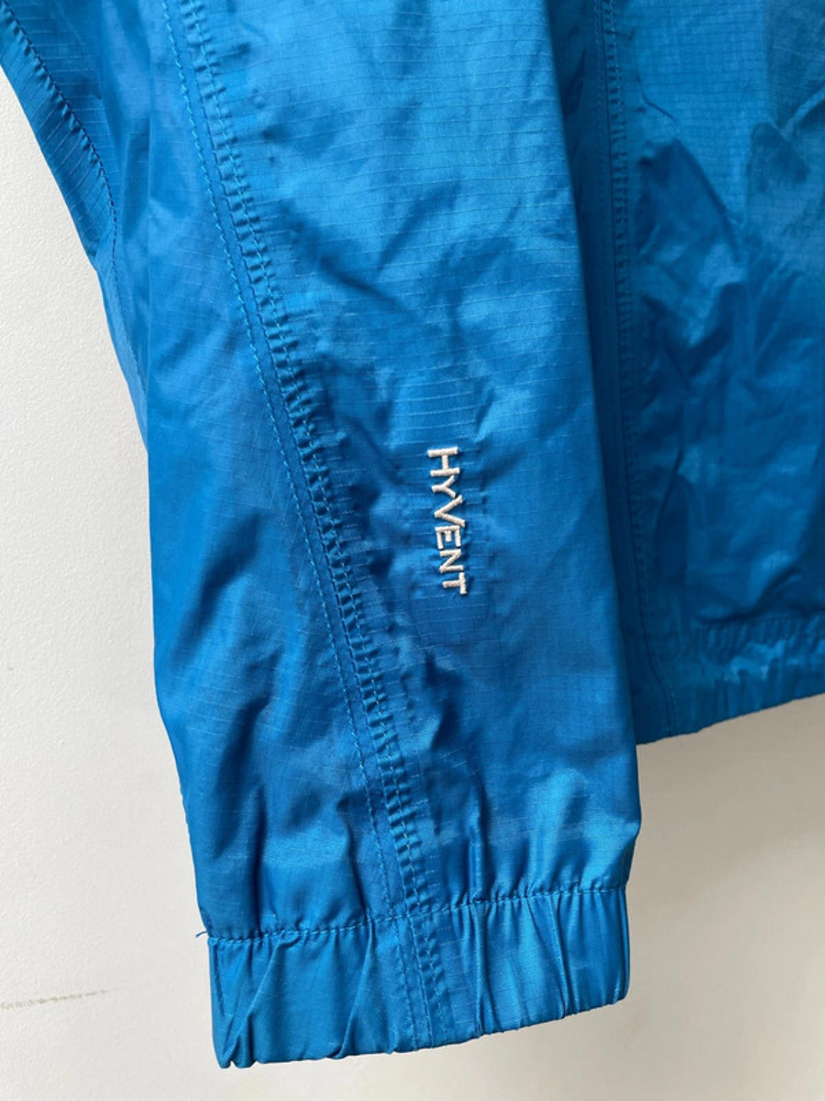 Women’s The North Face Hyvent Waterproof Hooded Jacket - Medium - 1998