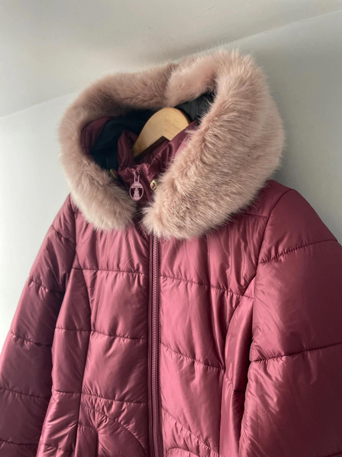 Women’s Barbour Dover Quilted Faux Fur Lined Hooded Puffer Jacket In Pink - UK12 - 2397