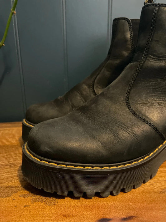 Women’s Dr Marten Rometty Platform Premium Leather Chelsea Boot In Black - UK 7 - 2556