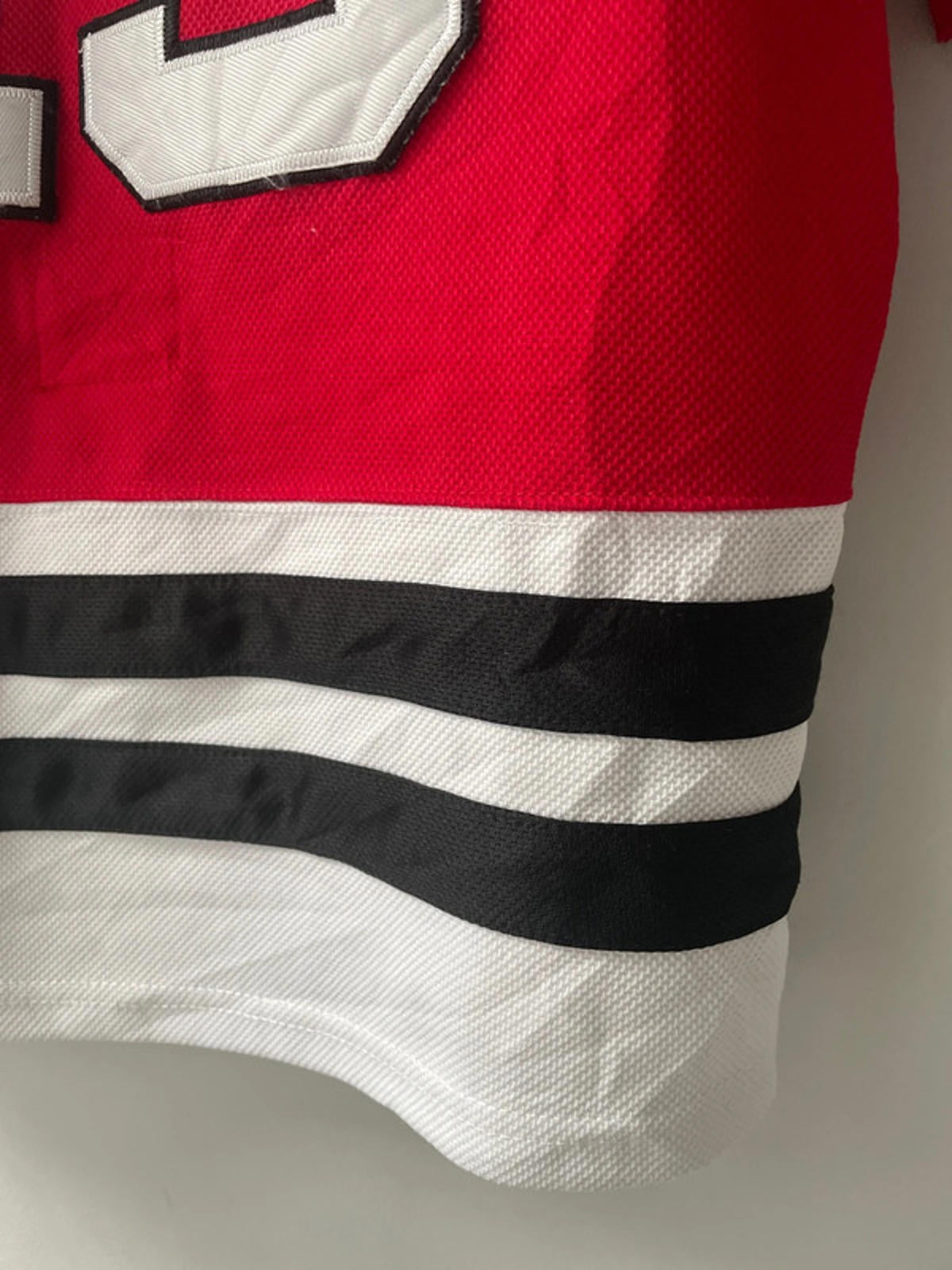 Womens Reebok Chicago Blackhawks Jersey - Large - 1794