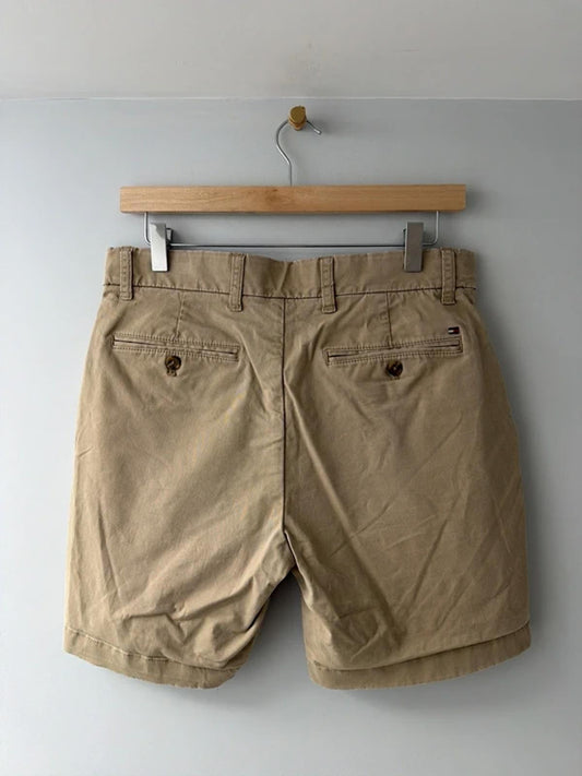 Women’s Tommy Hilfiger Classic Fit Chino Shorts In Beige - W30 - 3258