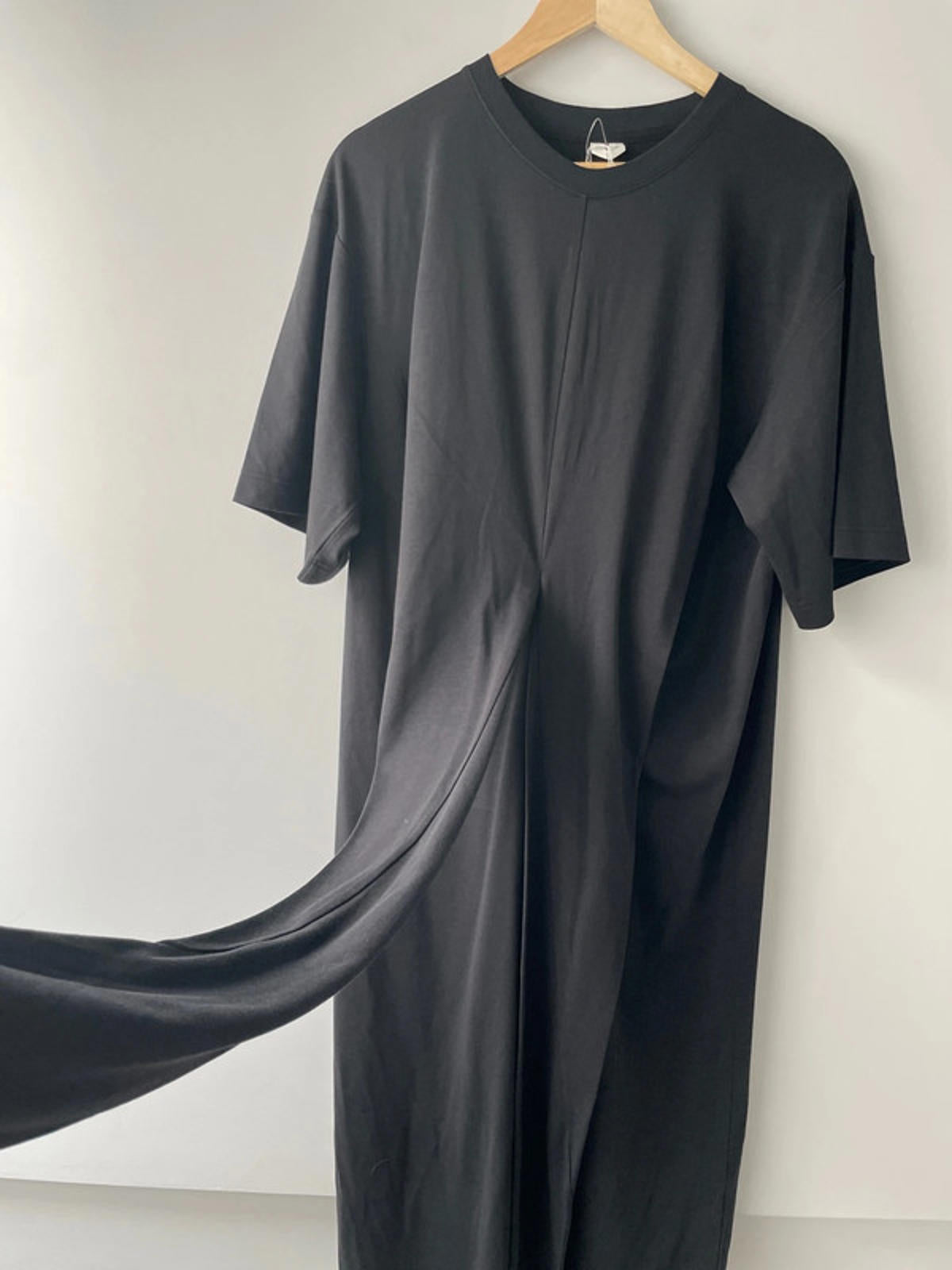 Women’s Arket Black Short Sleeve Dress With Two Front Pleat Details - Small - 2004