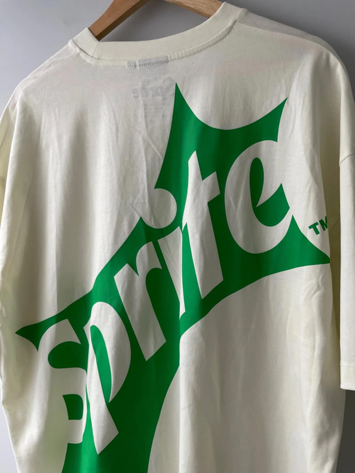 Mens ASOS Oversized Sprite Print T-shirt - Medium - 1805
